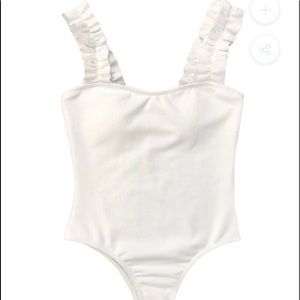 Goodnight Macaroon Bodysuit size small
